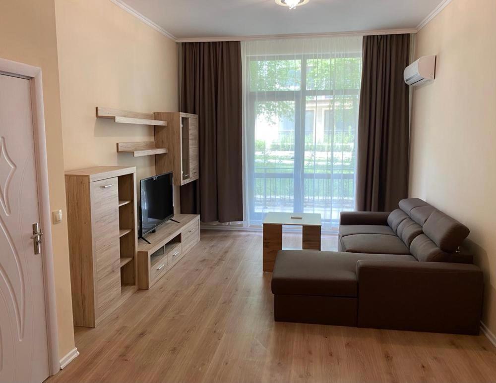 Rabi Park Residence Варна Екстериор снимка